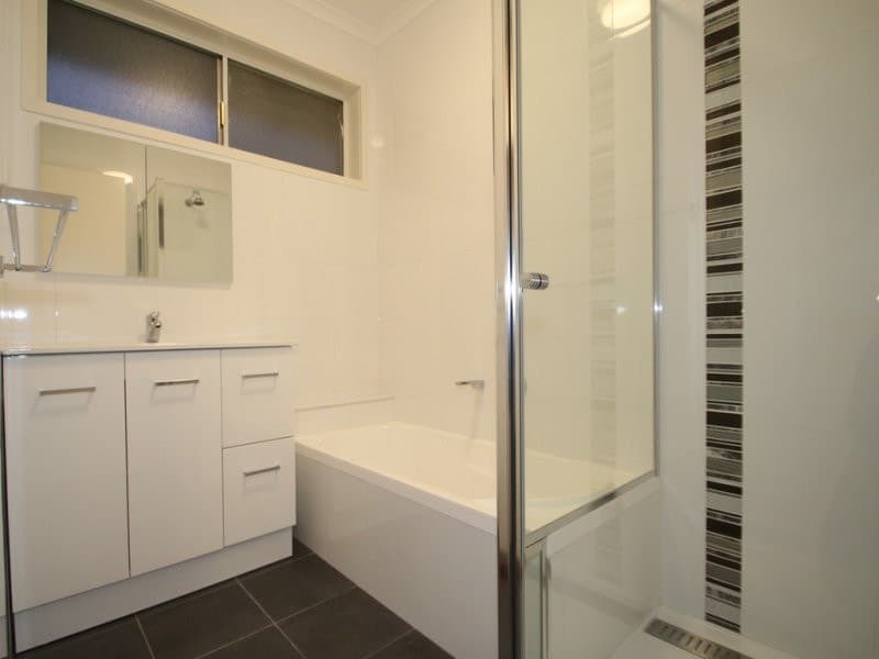 13 Wimbledon CourtMooroolbark, VIC 3138  - Leased, Mooroolbark - Thumbnail 3