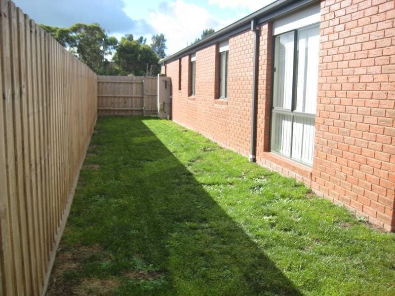27 Melzak WayBerwick, VIC 3806  - Leased, Berwick - Thumbnail 7