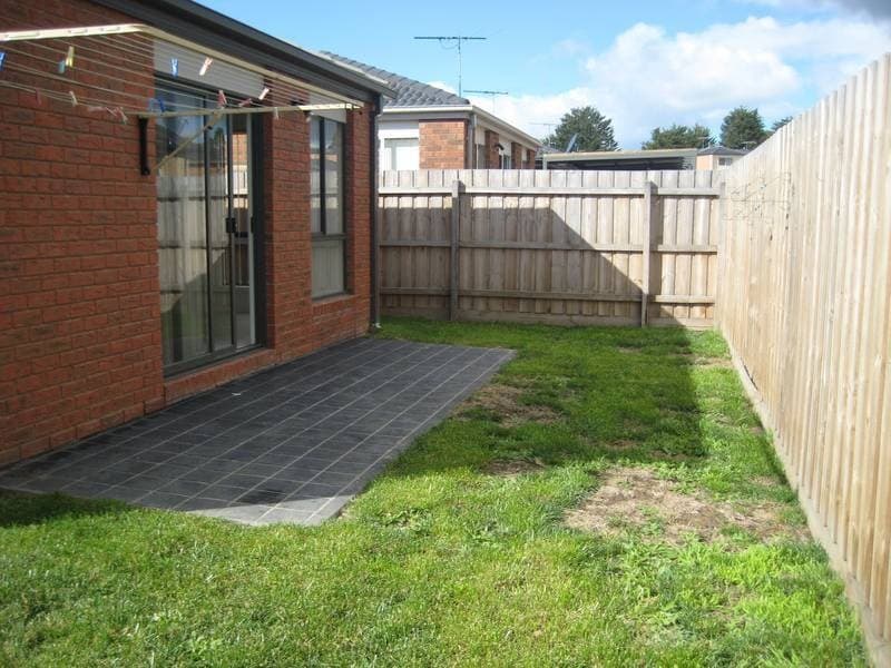27 Melzak WayBerwick, VIC 3806  - Leased, Berwick - Thumbnail 8