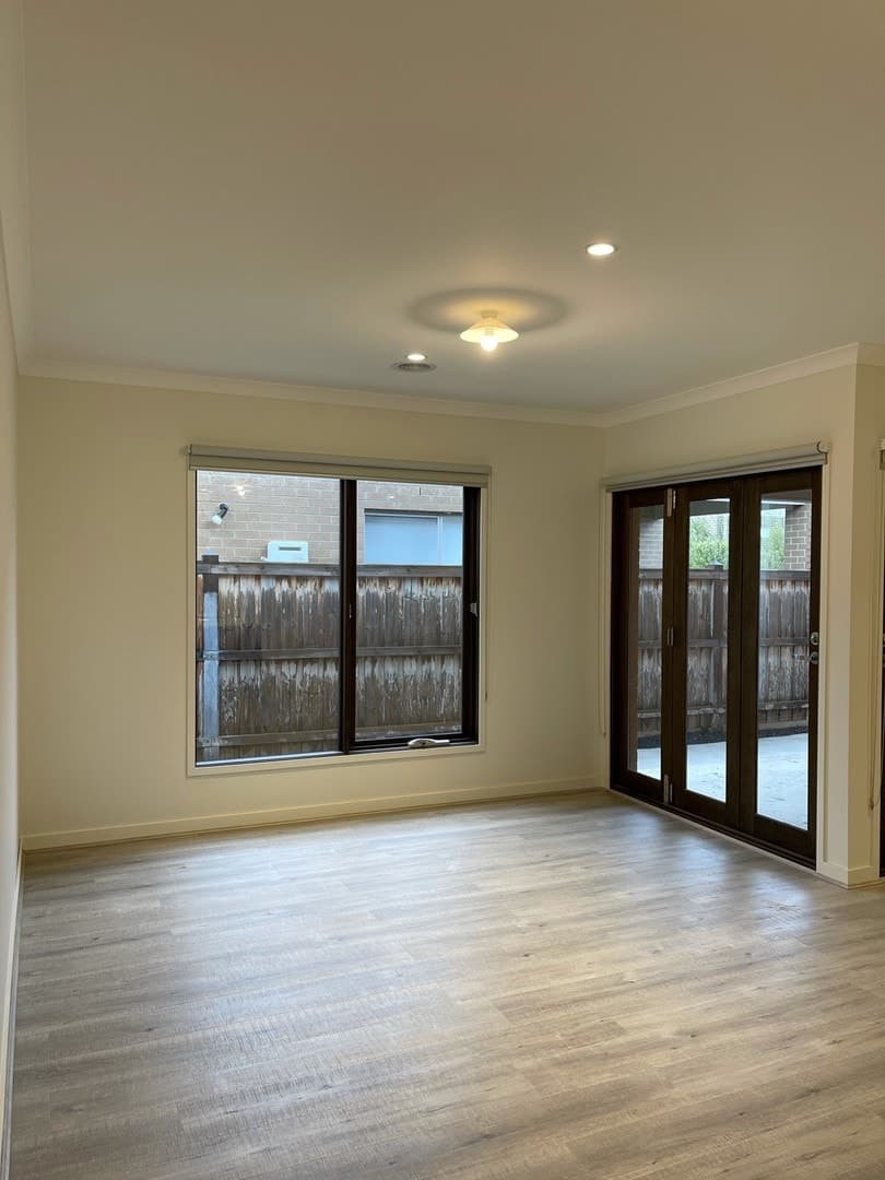 28 Beatrix AvenuePoint Cook, VIC 3030  - Leased, Point Cook - Thumbnail 4