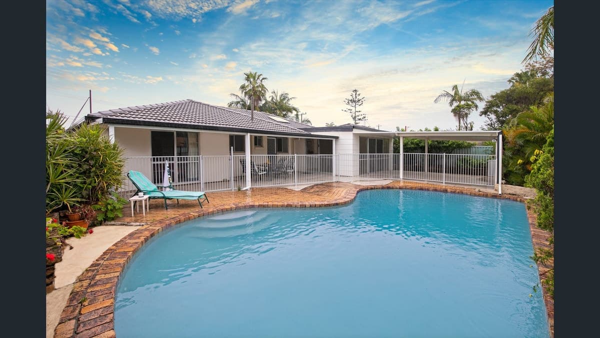 46 Bluejay Street, Burleigh Waters, Burleigh Waters - Image 1