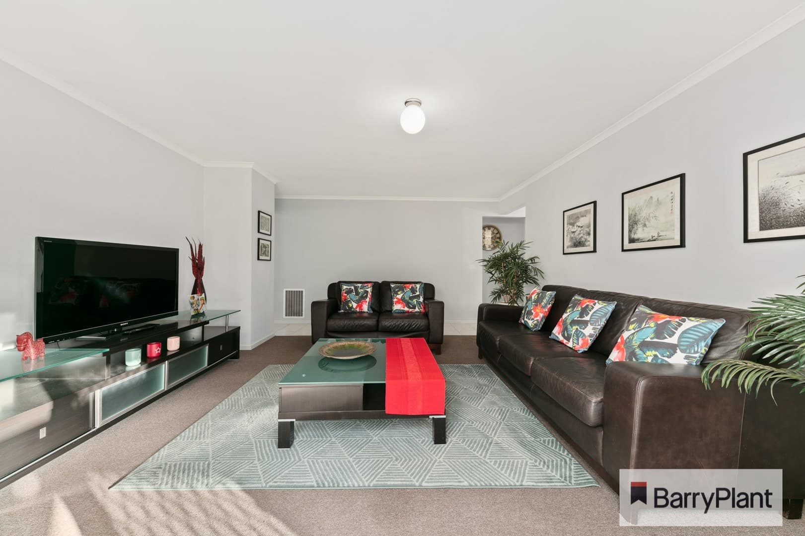 1 Katrine PlaceDeer Park, VIC 3023  - Leased, Deer Park - Thumbnail 4