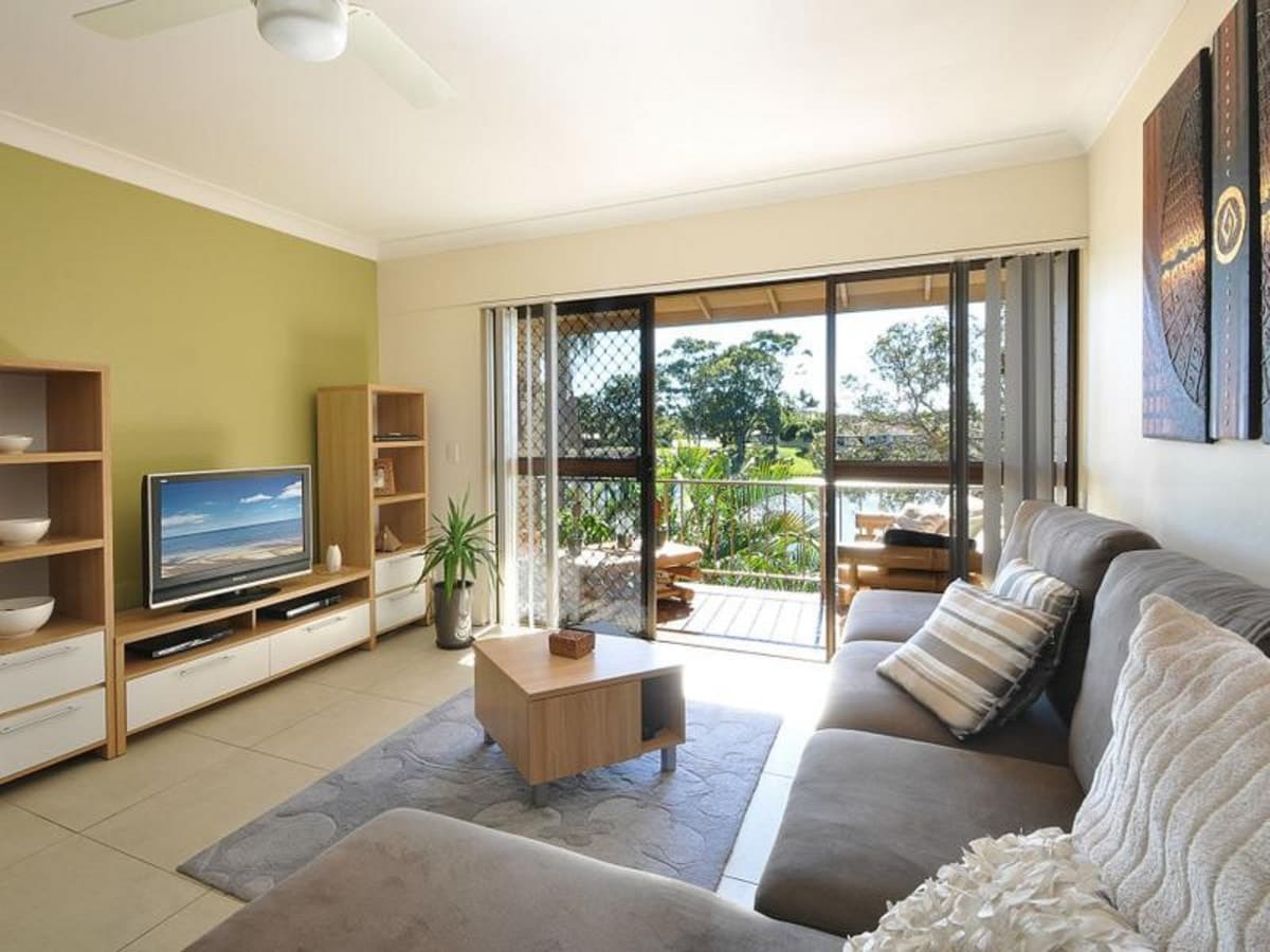 69/20-24 Barbet Place, BURLEIGH WATERS, Burleigh Waters - Thumbnail 2