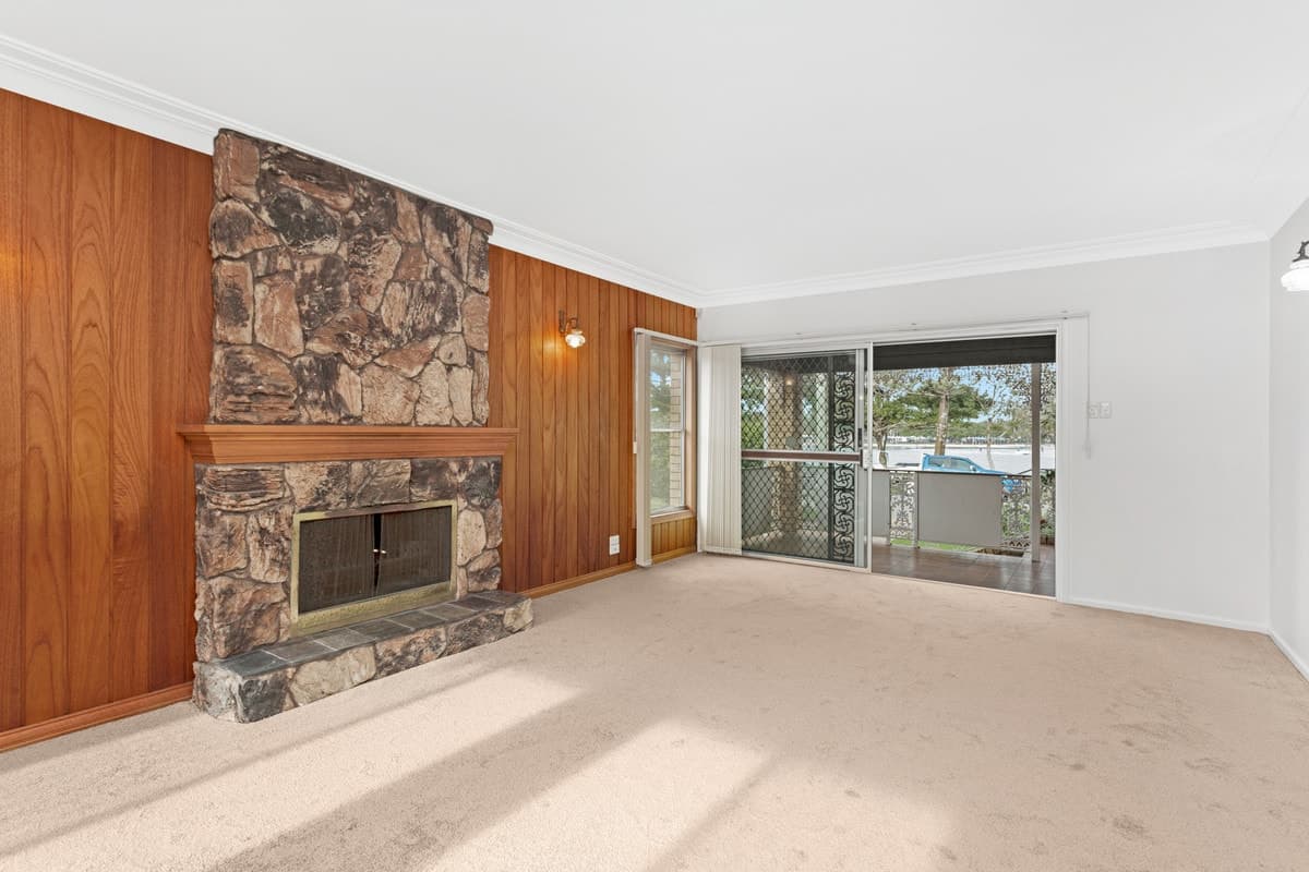 27 Awoonga Avenue, Burleigh Heads, Burleigh Heads - Thumbnail 3