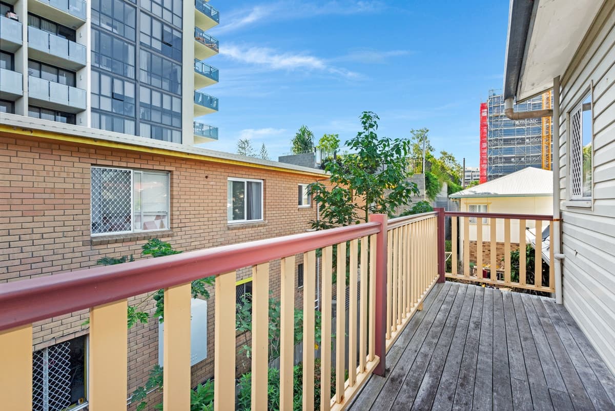 7/6 Lord Street, Coolangatta, Coolangatta - Image 1