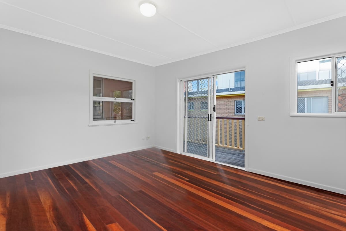 7/6 Lord Street, Coolangatta, Coolangatta - Thumbnail 2