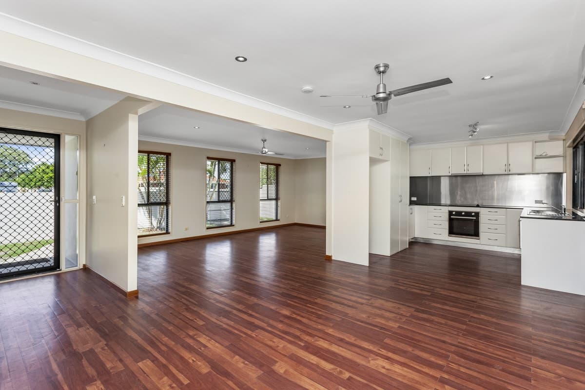 116 Oceanic Drive, Mermaid Waters, Mermaid Waters - Thumbnail 4