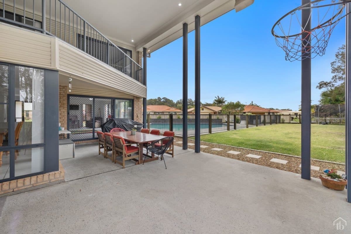 1 Reid Place, Banora Point NSW 2486, Banora Point - Image 1