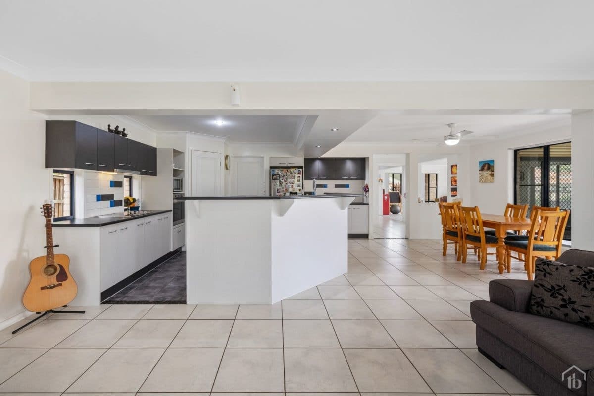 1 Reid Place, Banora Point NSW 2486, Banora Point - Thumbnail 4