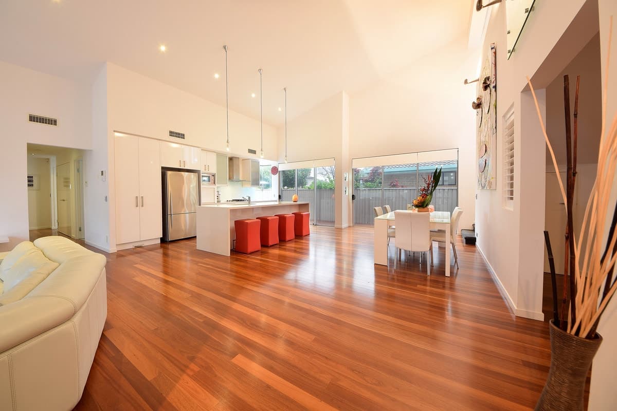 1 Comet Court, BURLEIGH WATERS, Burleigh Waters - Thumbnail 8
