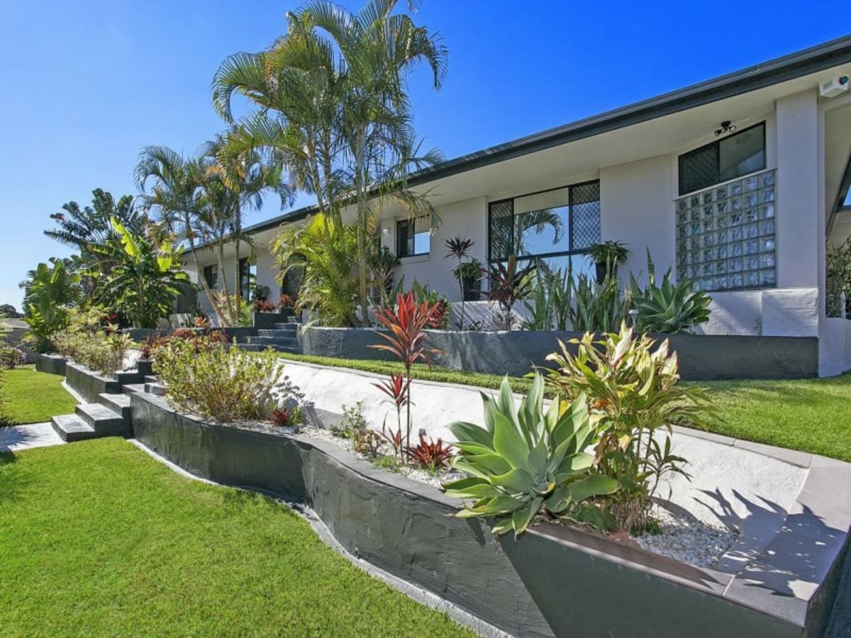 2 Bilgola Place, ROBINA, Robina - Thumbnail 3
