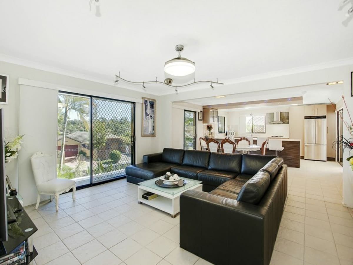 2 Bilgola Place, ROBINA, Robina - Thumbnail 4