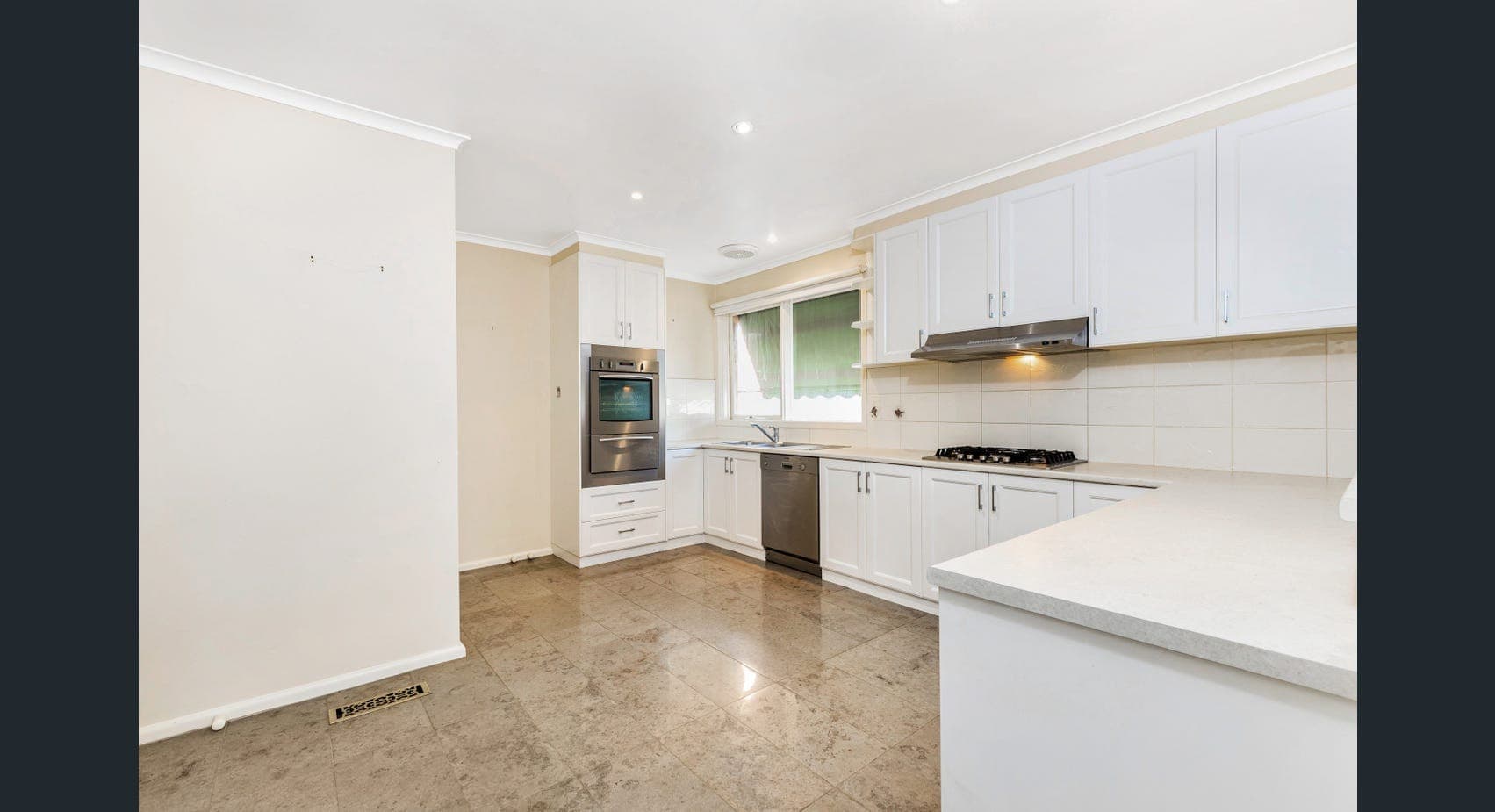 6 Hamal  StreetDonvale, VIC 3111  - Leased, Donvale - Thumbnail 2