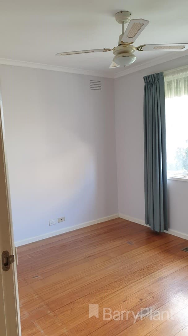 12 Chateau AvenueNarre Warren, VIC 3805  - Leased, Narre Warren - Thumbnail 8