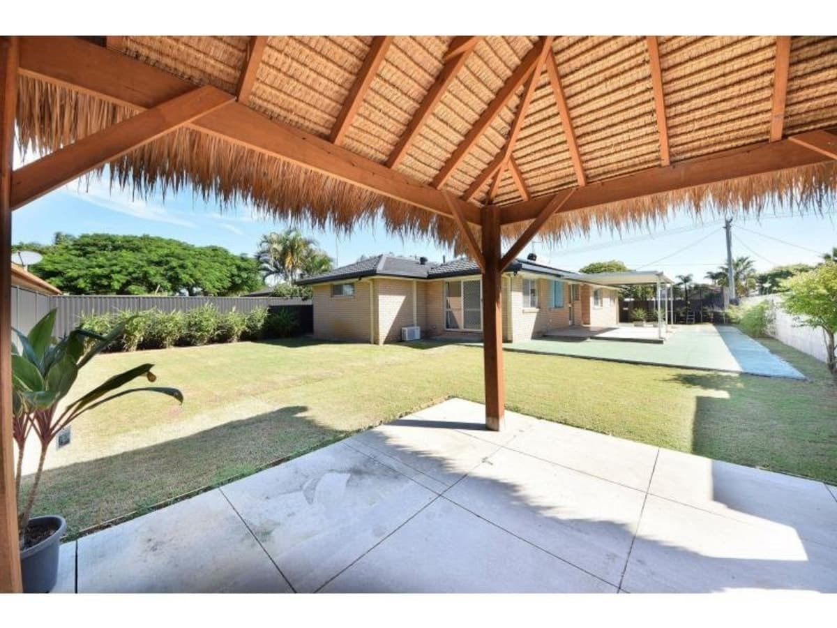 77 Alec Avenue, MERMAID WATERS, Mermaid Waters - Image 1