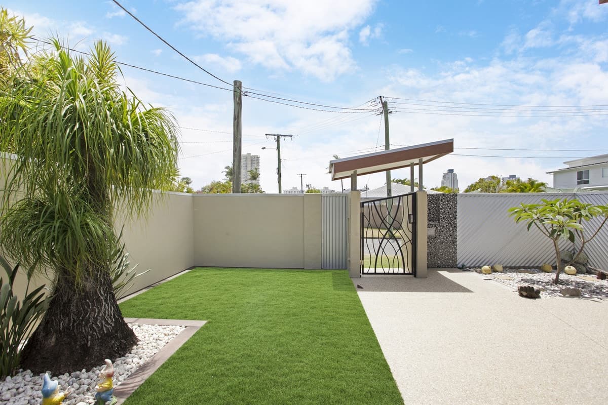 27 Warrina Crescent, Burleigh Waters, Burleigh Waters - Thumbnail 5