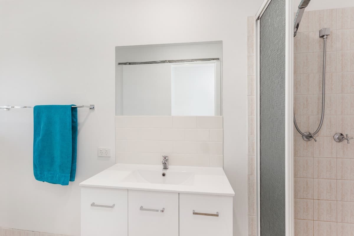 2/102 Avocado Street, Elanora, Elanora - Thumbnail 7