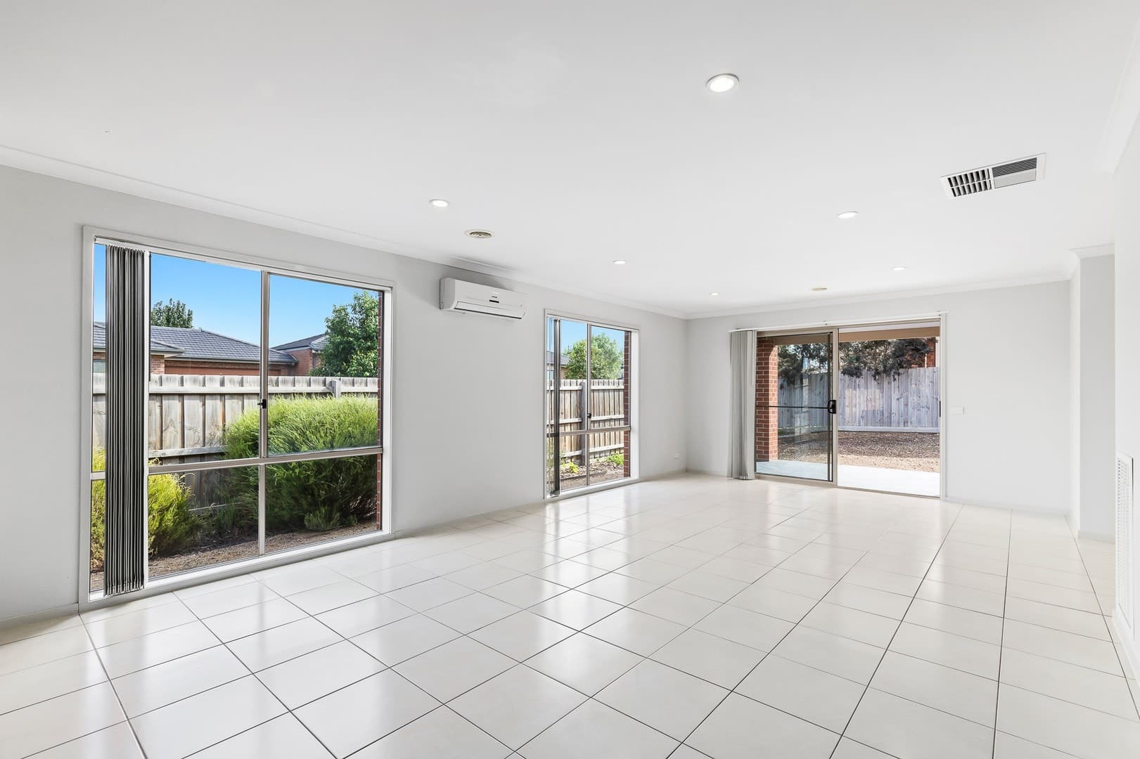 19 Escape DriveDoreen, VIC 3754  - Leased, Doreen - Thumbnail 3