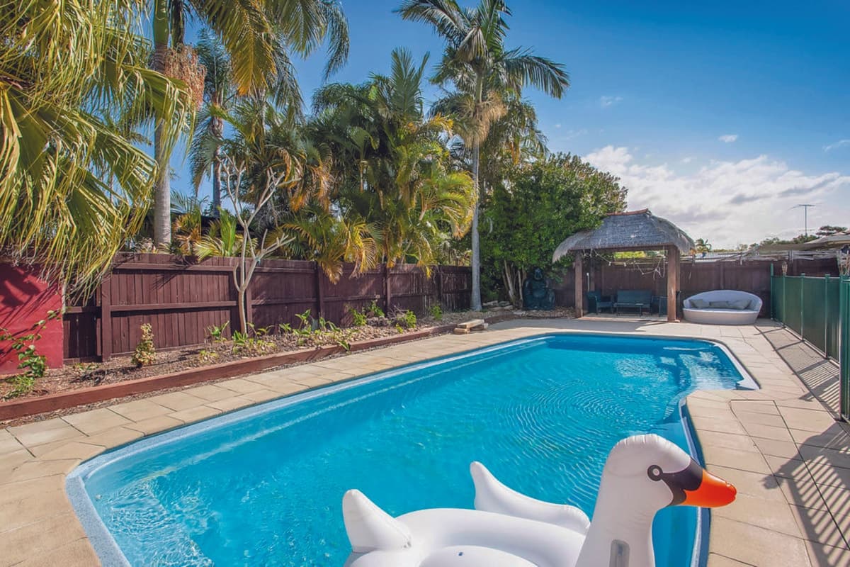 71 Cypress Drive, Broadbeach Waters, Broadbeach Waters - Image 1