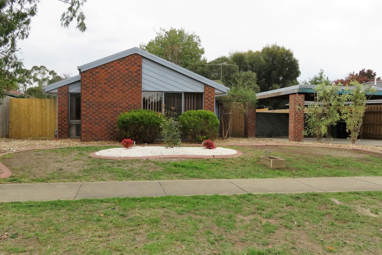 14 Ashfield DriveBerwick, VIC 3806  - Leased, Berwick - Thumbnail 2