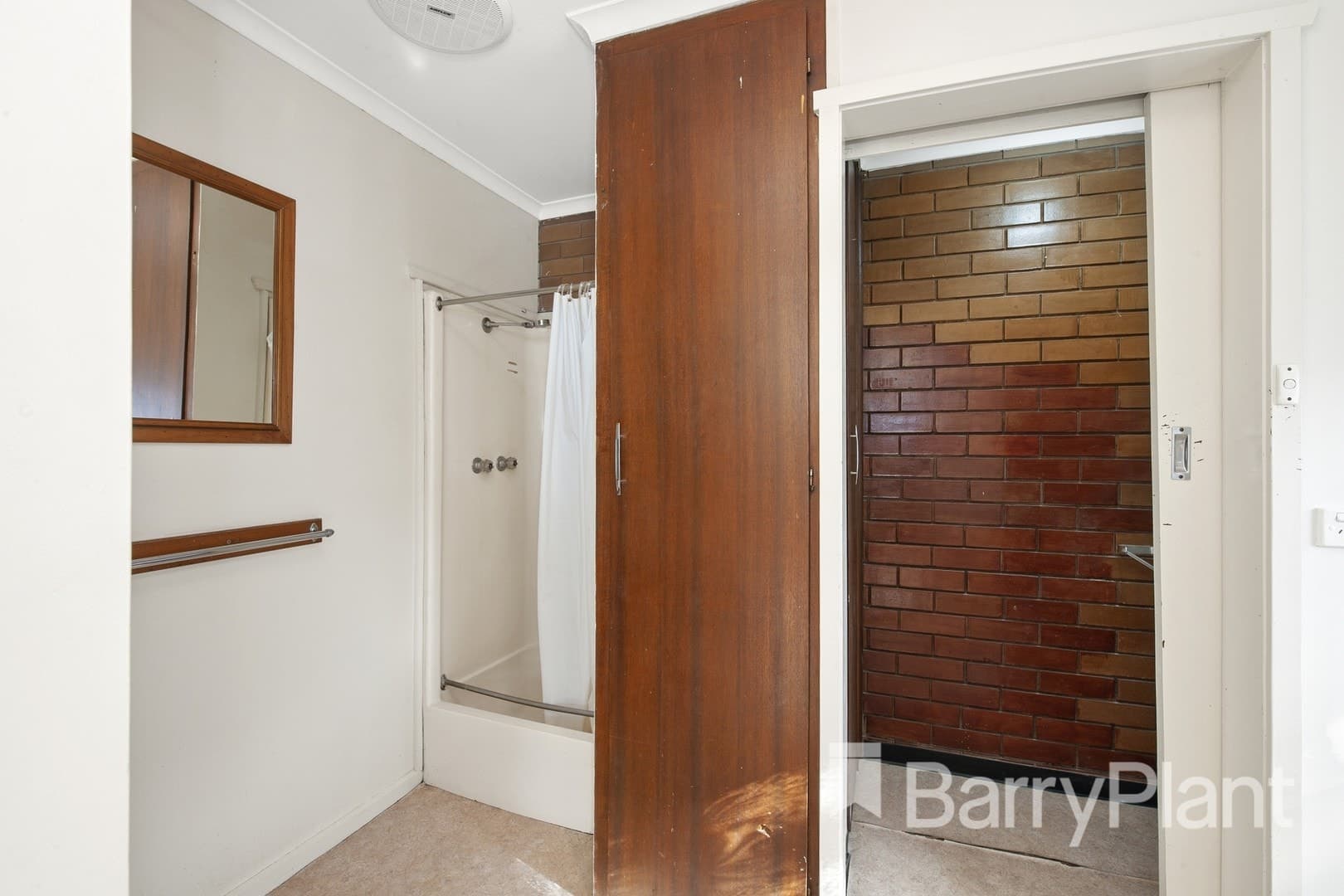 2/412 Gillies Street NorthWendouree, VIC 3355  - Leased, Wendouree - Thumbnail 7