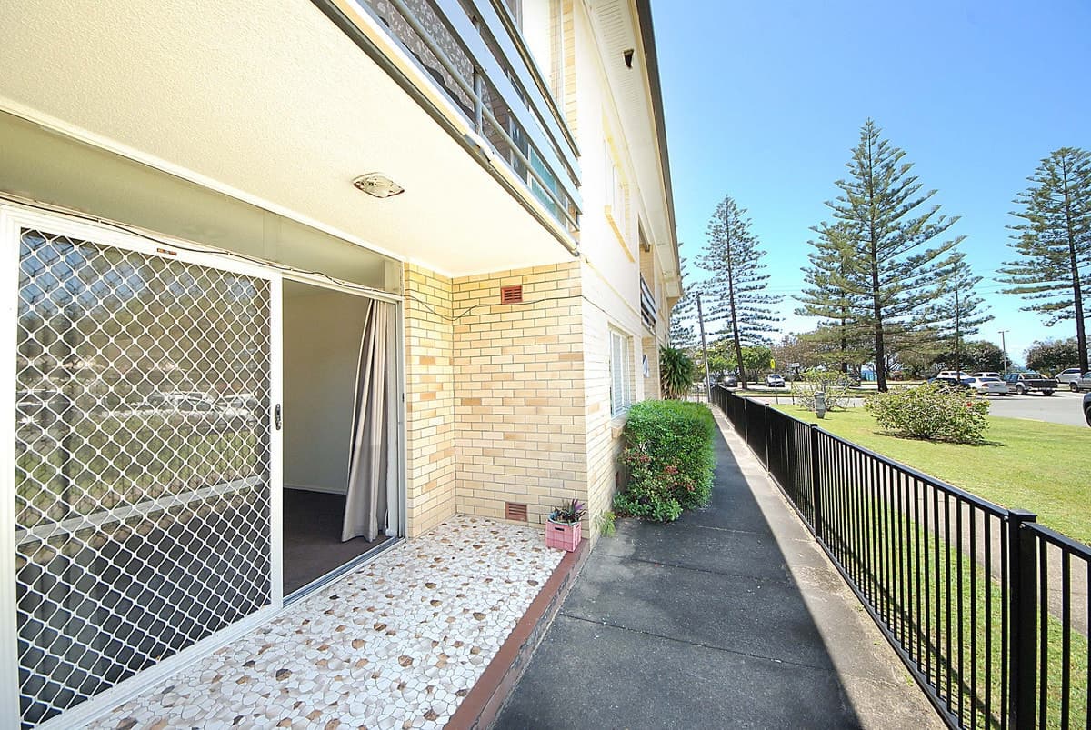 3/126 The Esplanade, Burleigh Heads, Burleigh Heads - Thumbnail 3