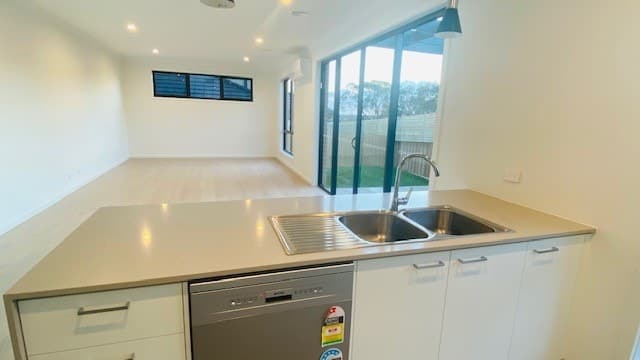 13 Laurina CloseLysterfield, VIC 3156  - Leased, Lysterfield - Thumbnail 4