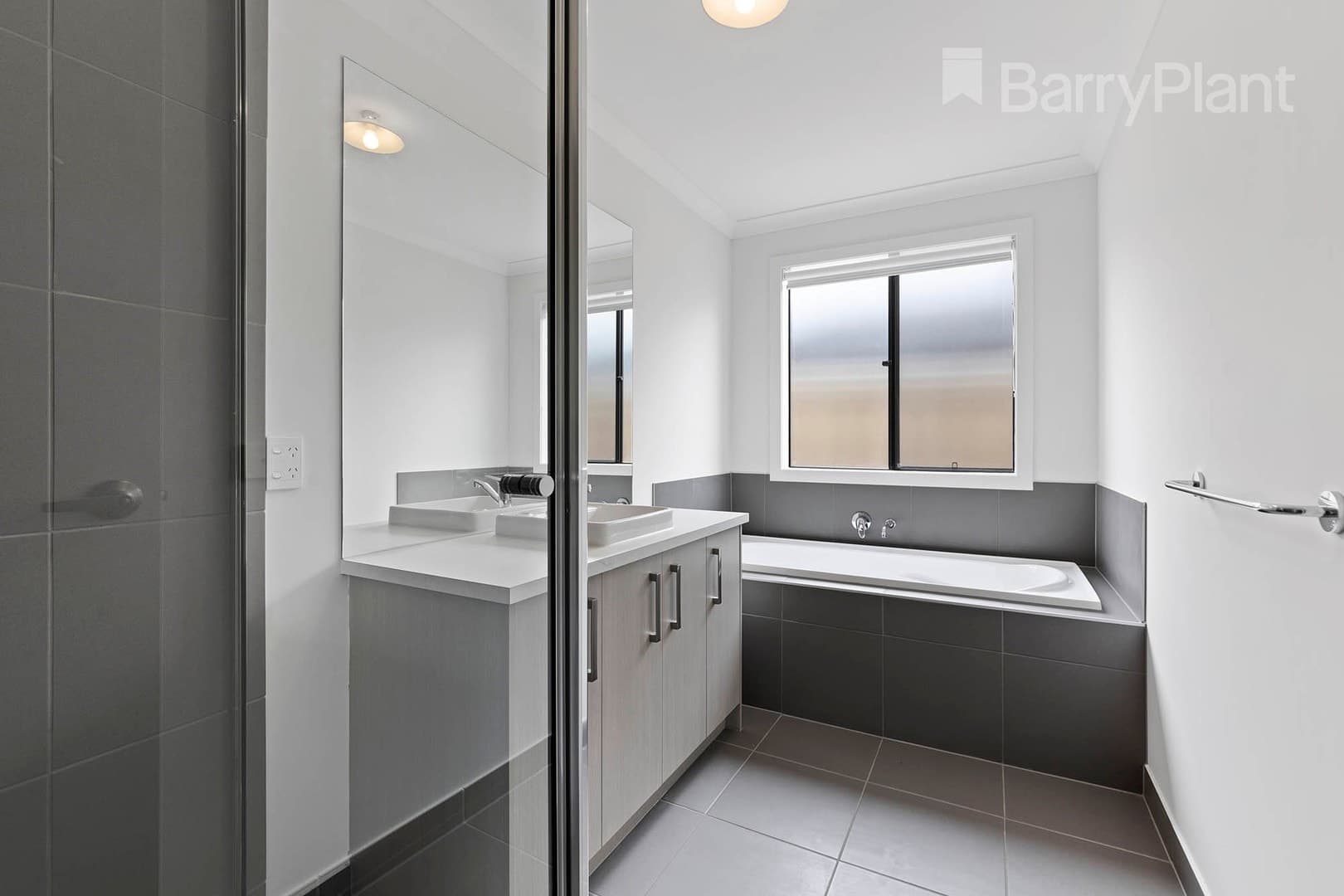 21 Kalinda AvenueDeanside, VIC 3336  - Leased, Deanside - Thumbnail 4