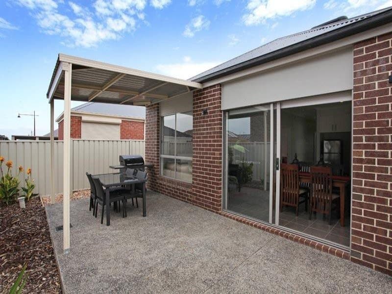 23 Daly CircuitCaroline Springs, VIC 3023  - Leased, Caroline Springs - Thumbnail 6