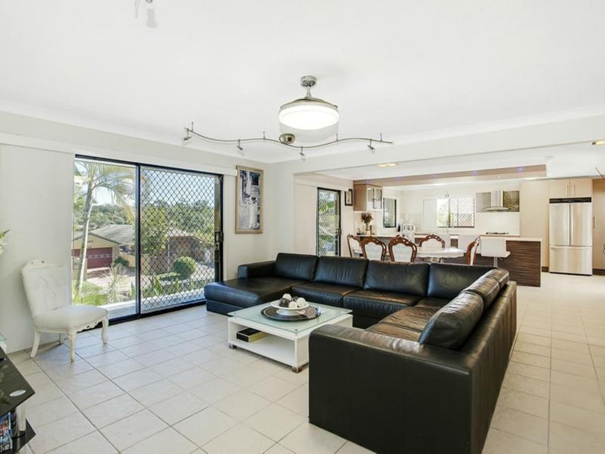 2 Bilgola Place, ROBINA, Robina - Thumbnail 4