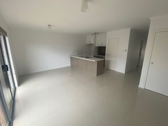 4/1 Ferguson StreetAlbion, VIC 3020  - Leased, Albion - Thumbnail 2