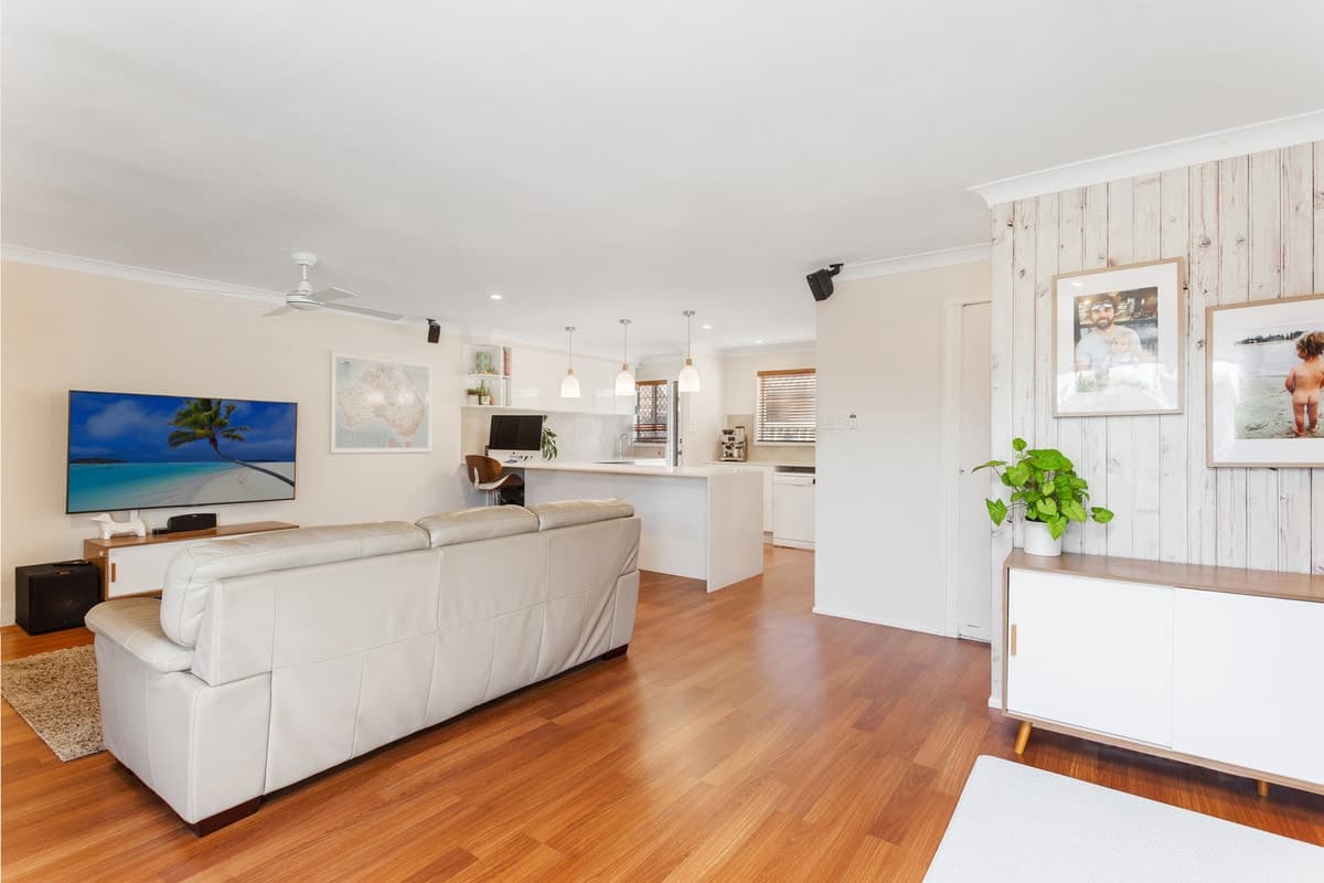 2/1 Doggett Drive, Miami, Miami - Thumbnail 7