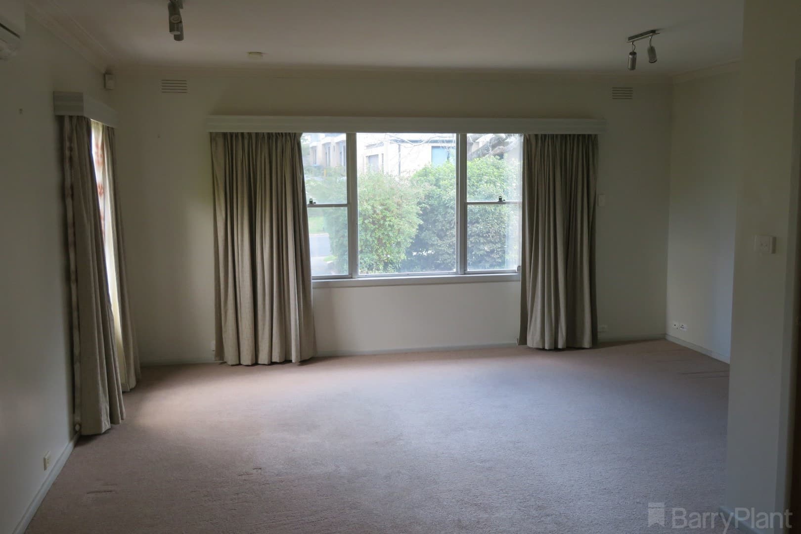 19 Ireland StreetRingwood, VIC 3134  - Leased, Ringwood - Thumbnail 3