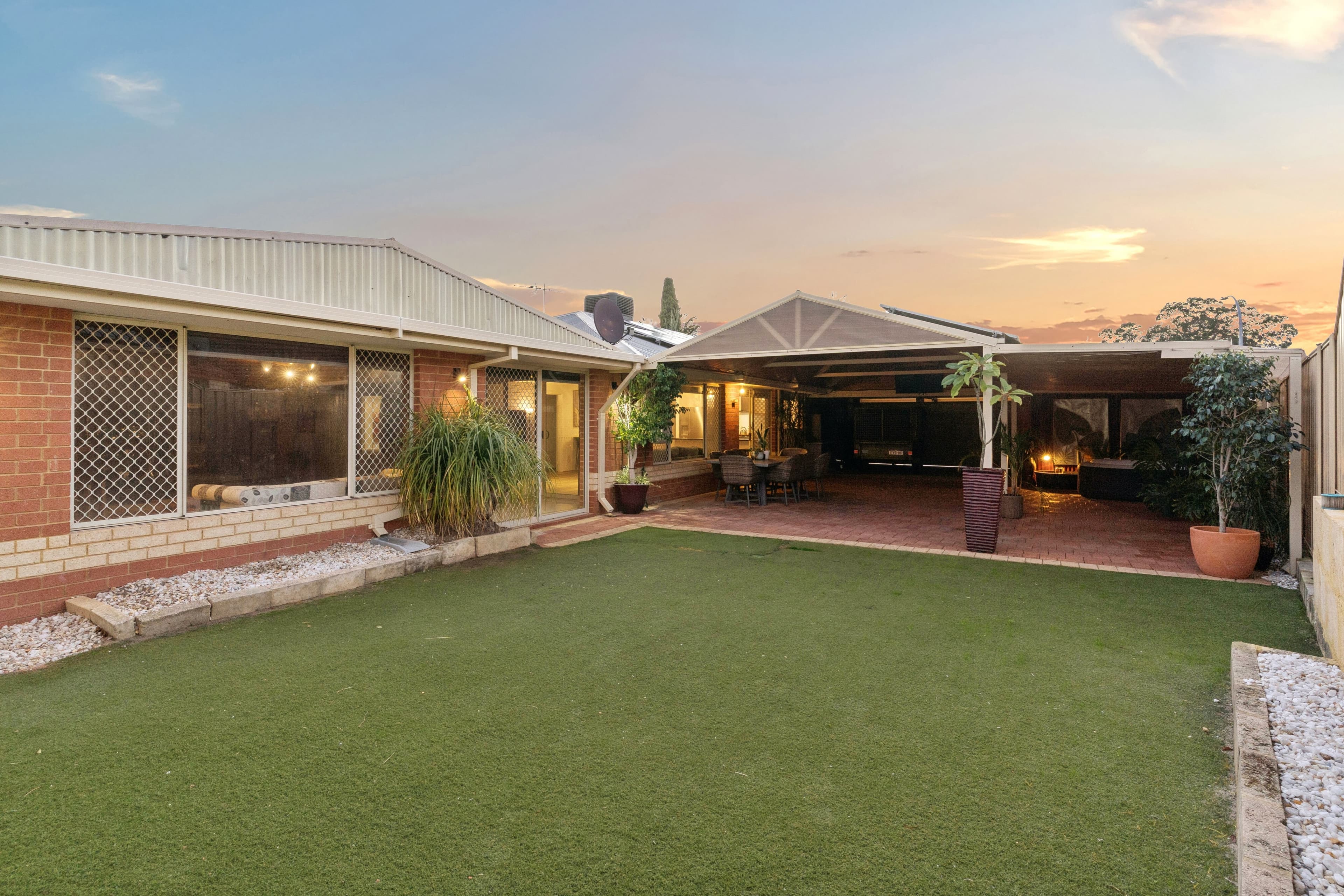 16 Wilgie Gardens, SWAN VIEW WA 6056, Swan View - Thumbnail 5