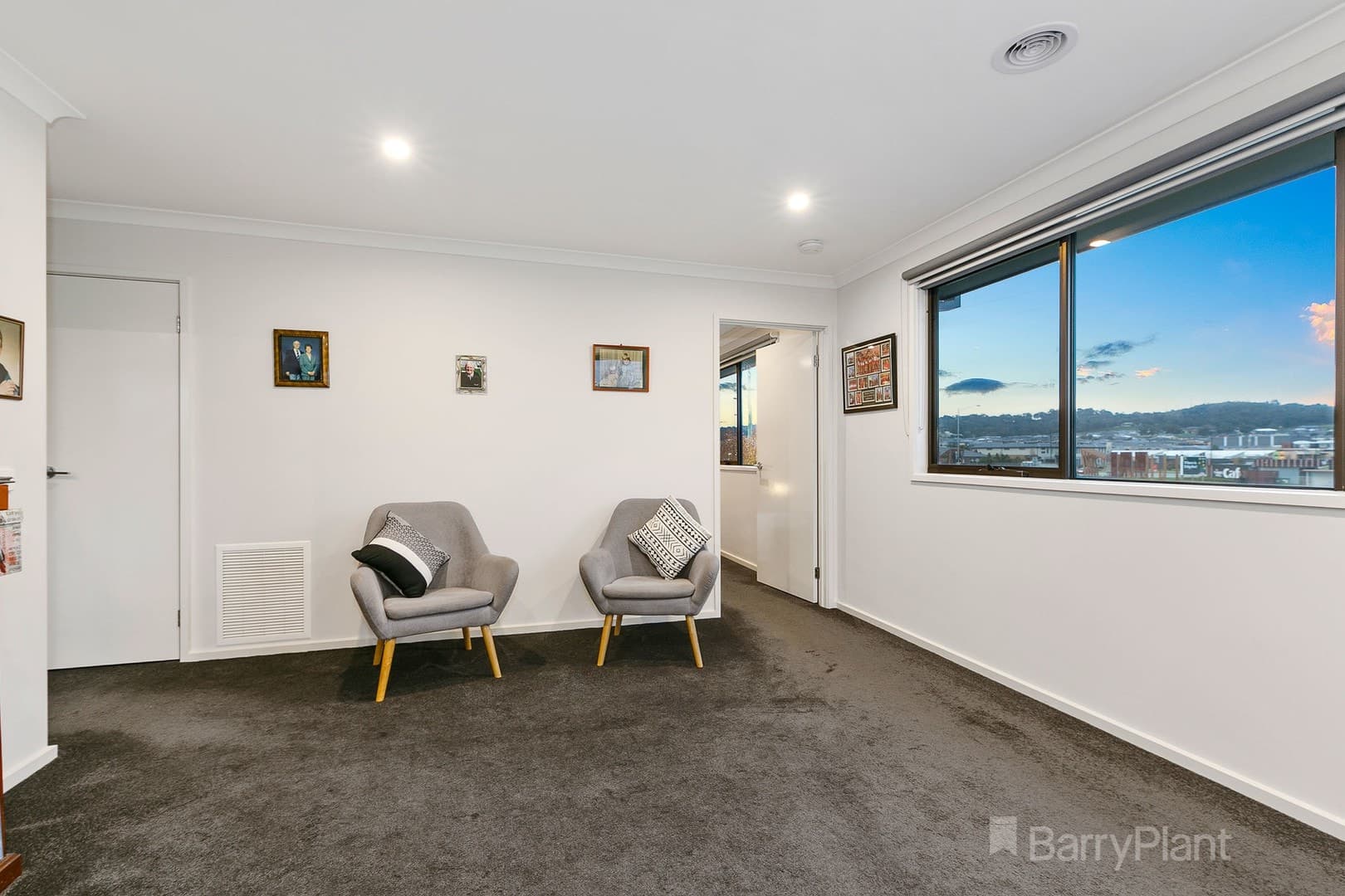 12 Nolan CrescentOfficer, VIC 3809  - Leased, Officer - Thumbnail 8