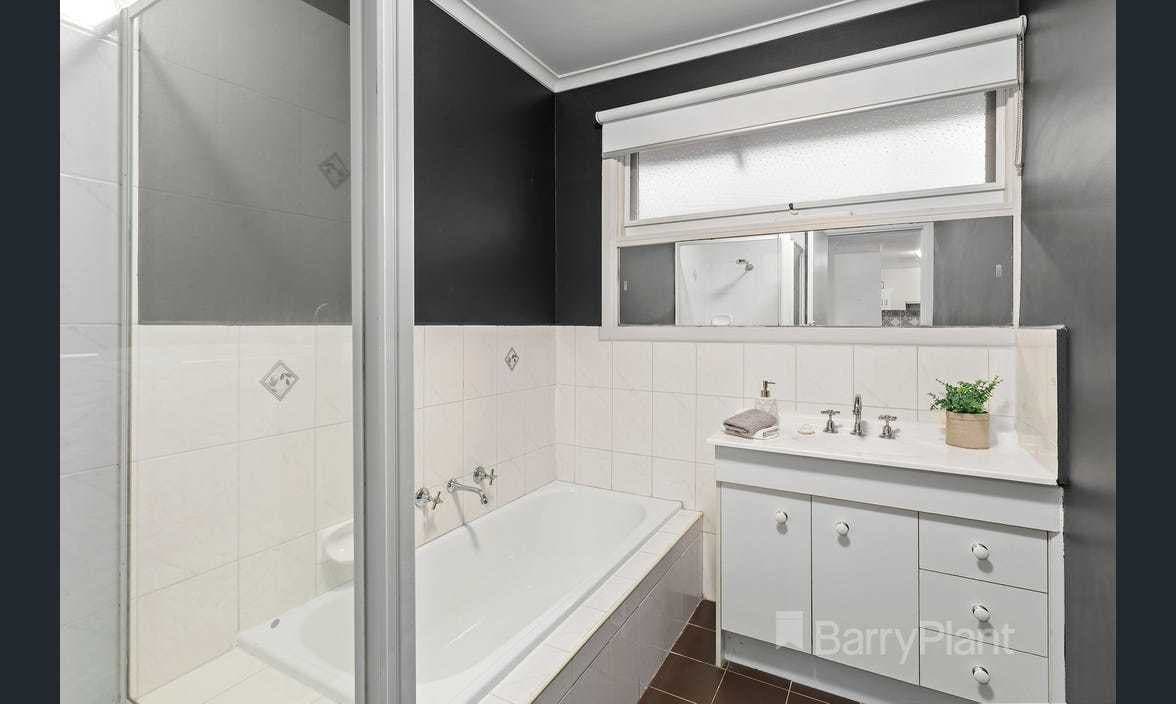 1/87 Nell StreetGreensborough, VIC 3088  - Leased, Greensborough - Thumbnail 7