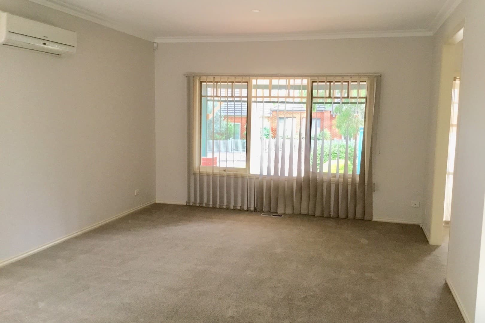 1/1 Irymple AvenueKew East, VIC 3102  - Leased, Kew East - Thumbnail 2