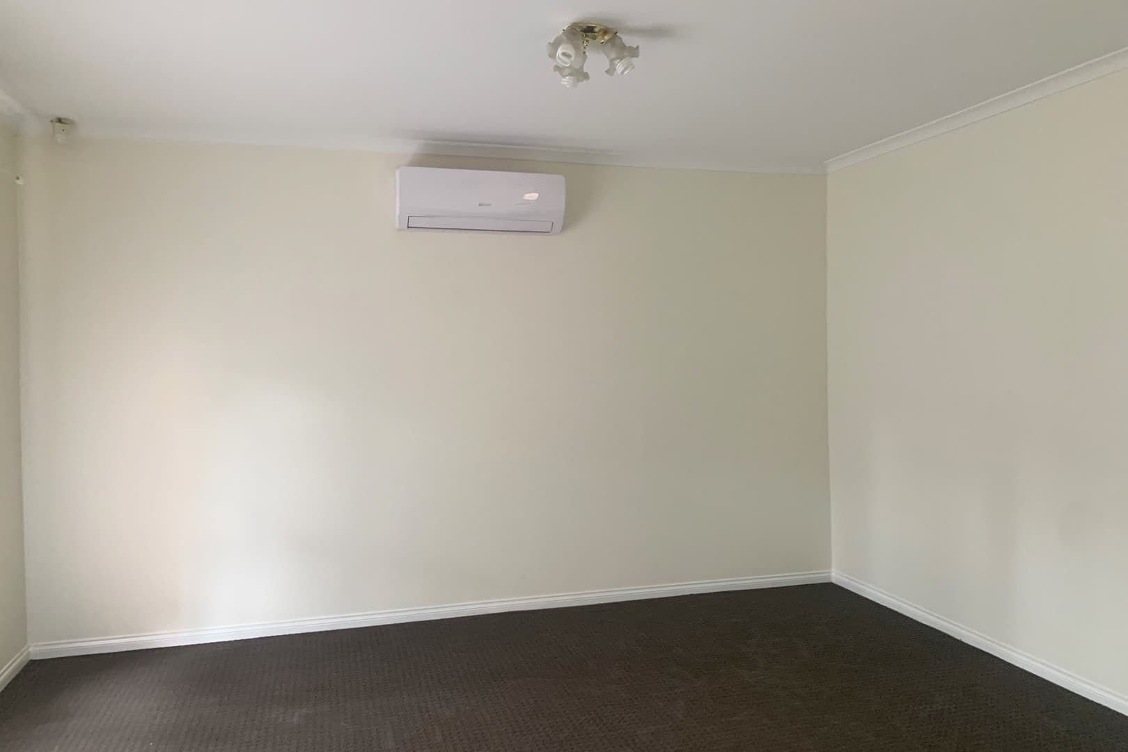 43 Shortridge CircuitRoxburgh Park, VIC 3064  - Leased, Roxburgh Park - Thumbnail 4