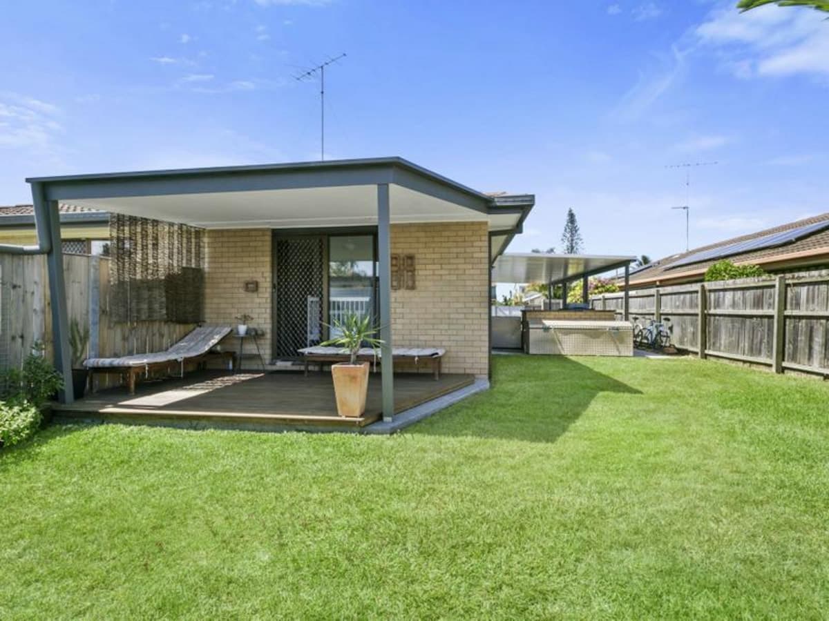 1/14 Barbet Place, BURLEIGH WATERS, Burleigh Waters - Image 1