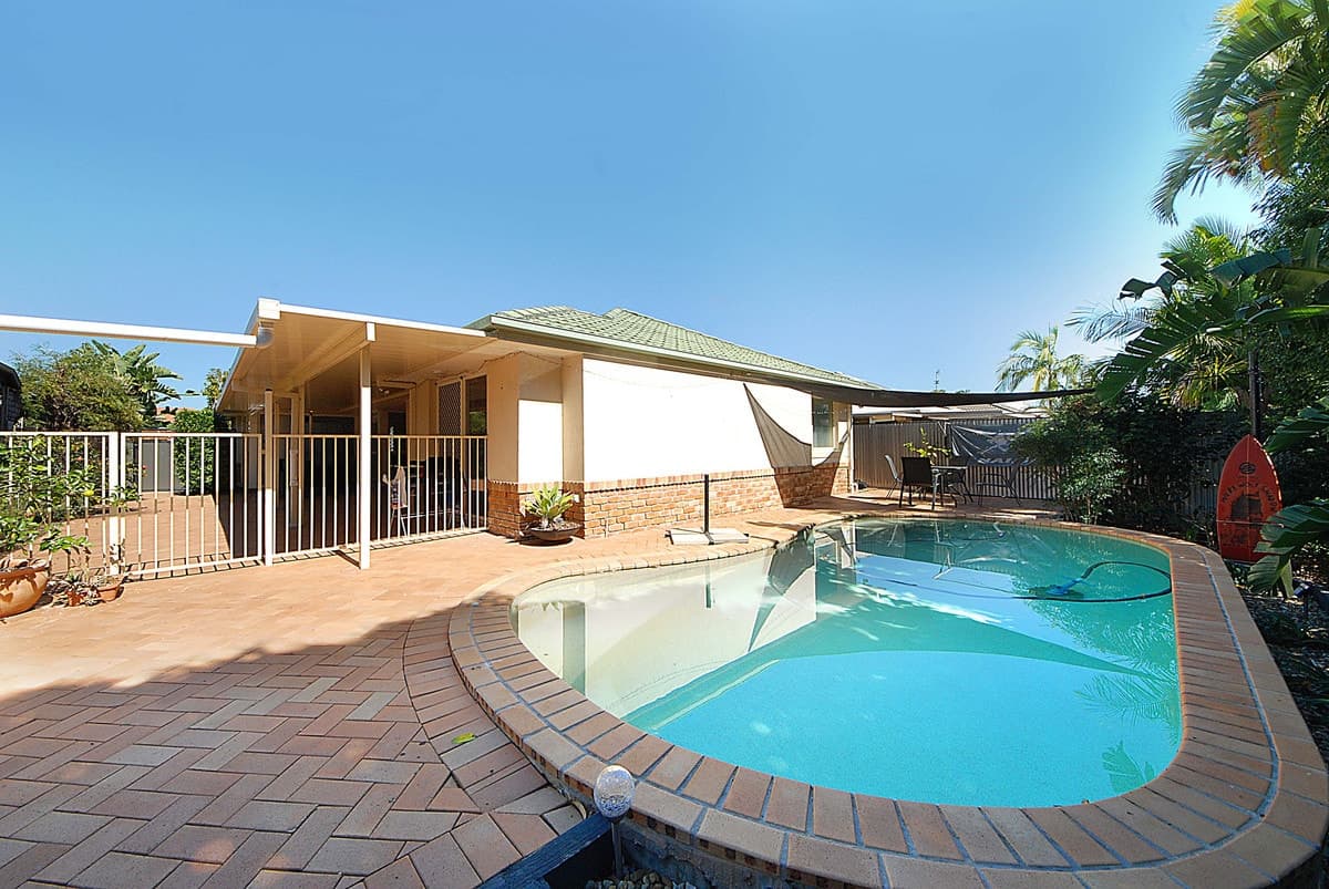 17 Rainbird Close, Burleigh Waters, Burleigh Waters - Thumbnail 3