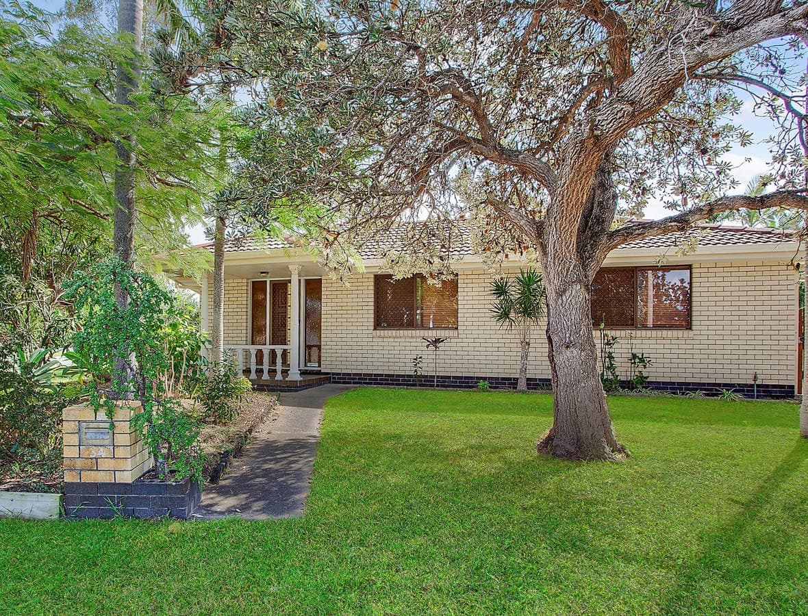 54 Arcadia Drive, Mermaid Waters, Mermaid Waters - Thumbnail 2