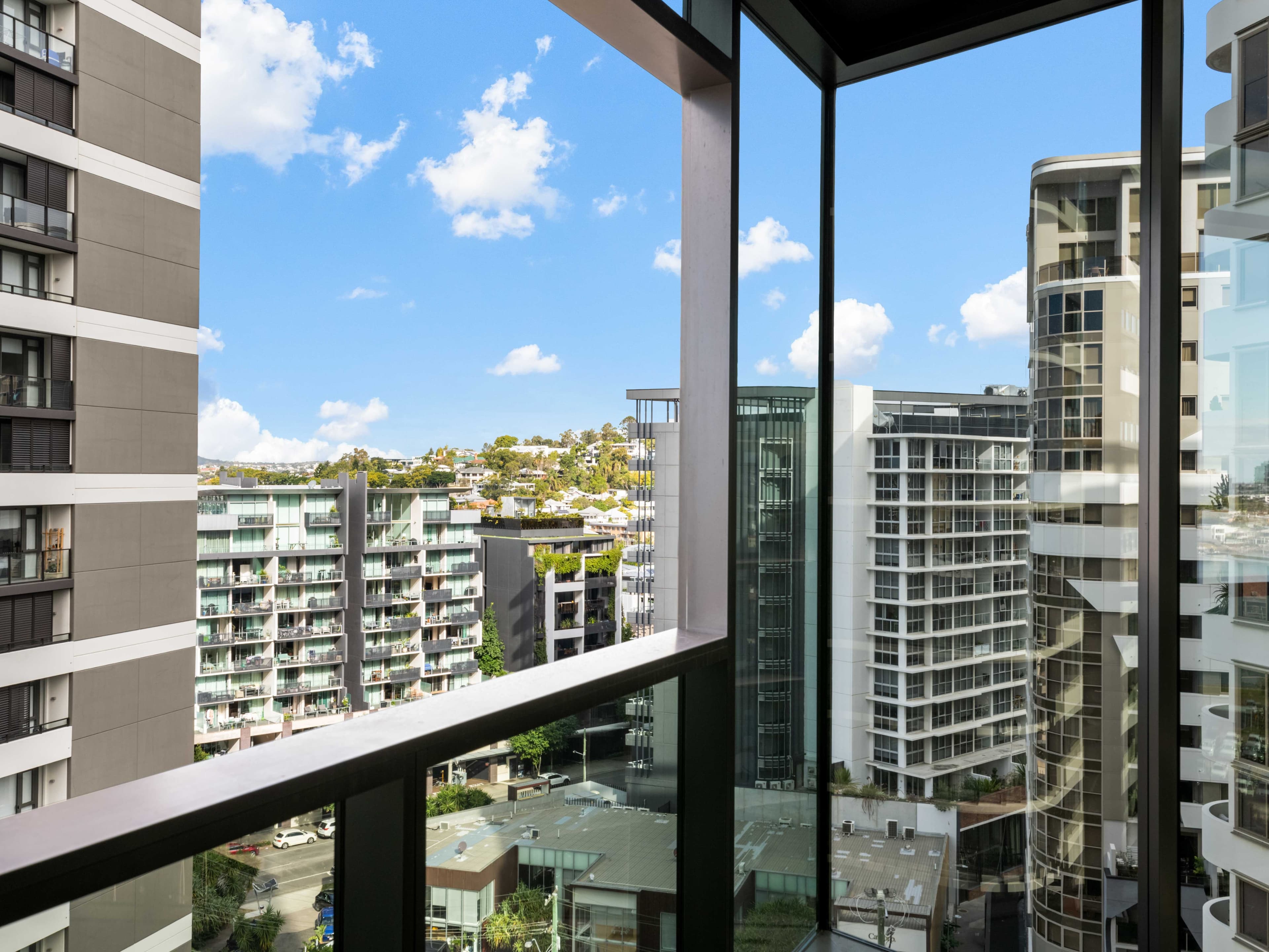 910/20 Festival Place, Newstead - Thumbnail 5