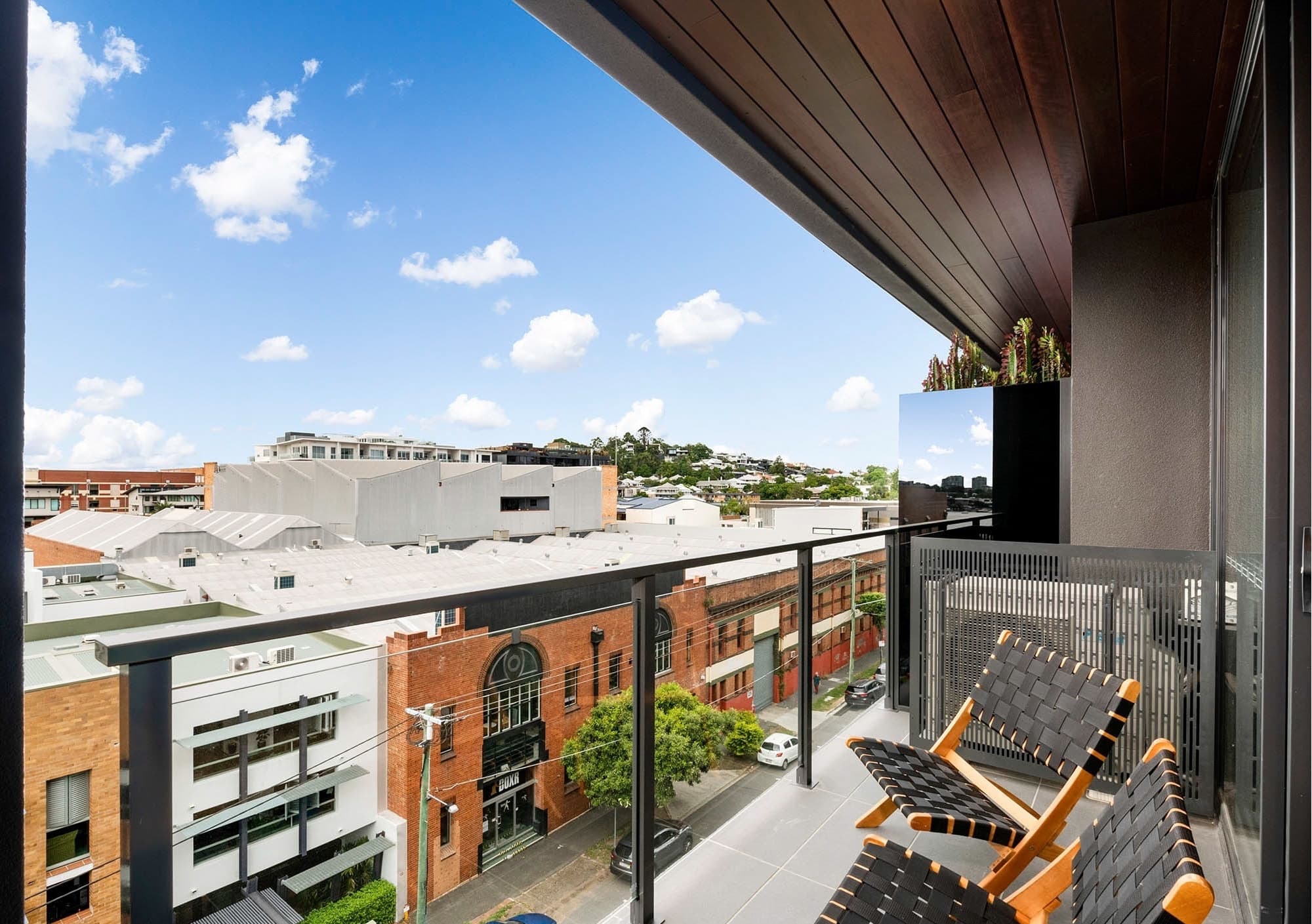 502/38 Helen Street, Teneriffe - Thumbnail 2