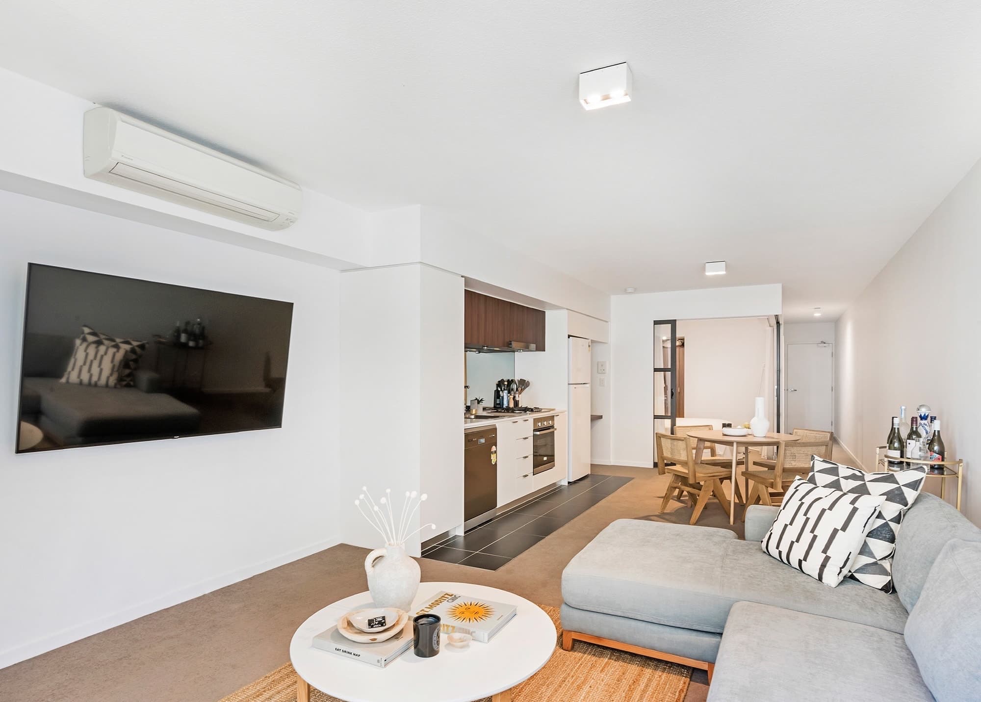 502/38 Helen Street, Teneriffe - Thumbnail 3