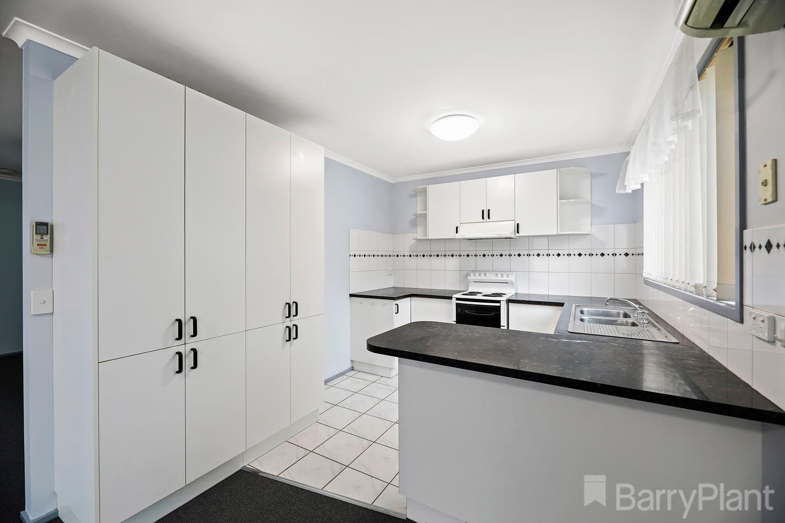 1/1 Kraft StreetDrouin, VIC 3818  - Leased, Drouin - Thumbnail 2