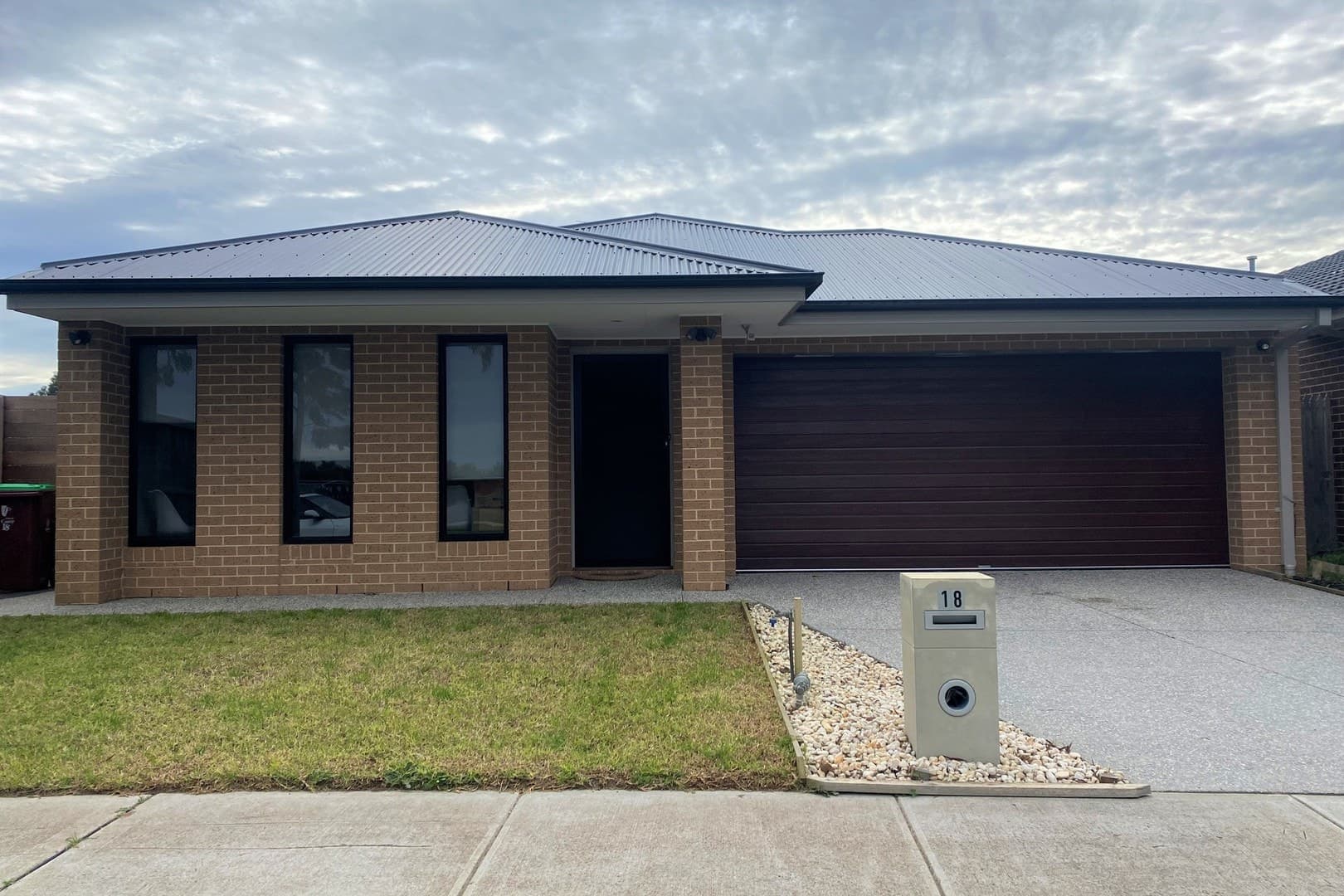 18 Lemongrove WayBerwick, VIC 3806  - Leased, Berwick - Thumbnail 2