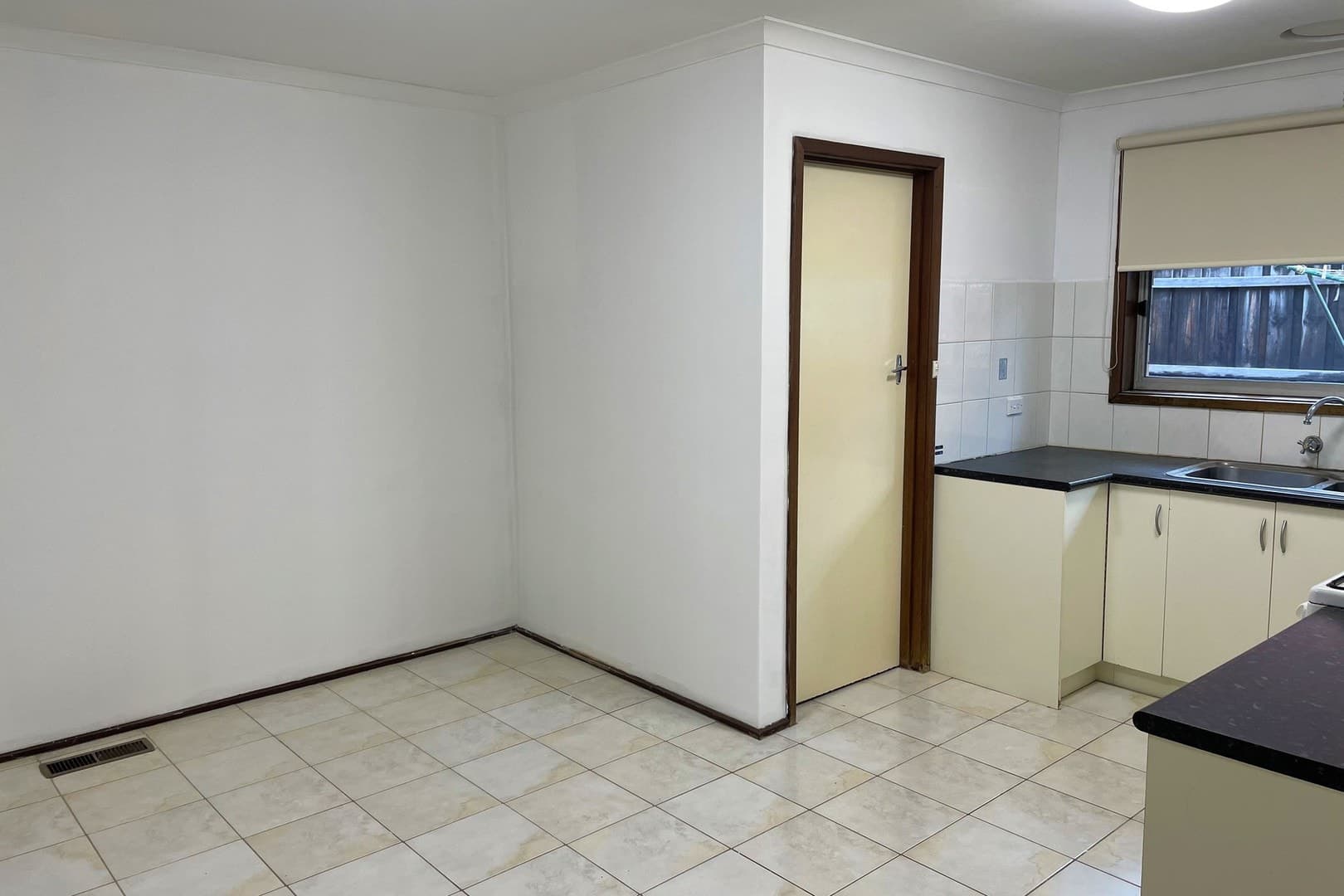 2/100 Fyffe StreetThornbury, VIC 3071  - Leased, Thornbury - Thumbnail 5