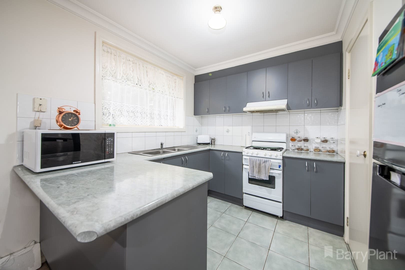 2/12 Meadow Wood WalkNarre Warren, VIC 3805  - Leased, Narre Warren - Thumbnail 3