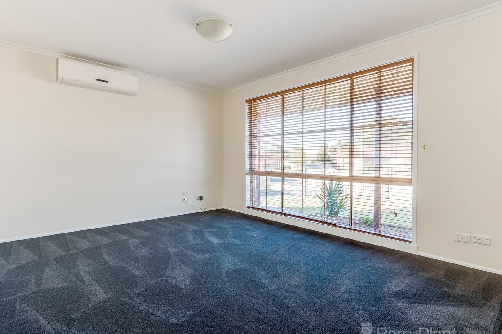 8 Simon DrivePakenham, VIC 3810  - Leased, Pakenham - Thumbnail 8