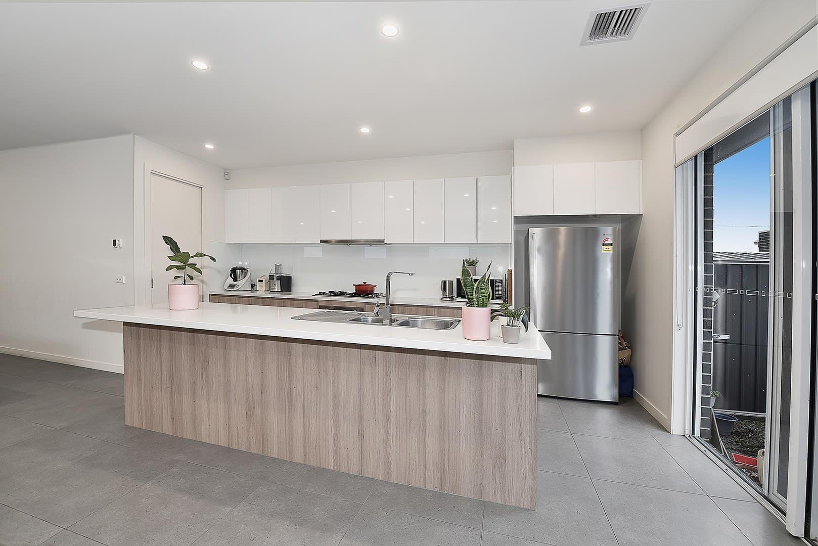 2/5 Afton  StreetAberfeldie, VIC 3040  - Leased, Aberfeldie - Thumbnail 3